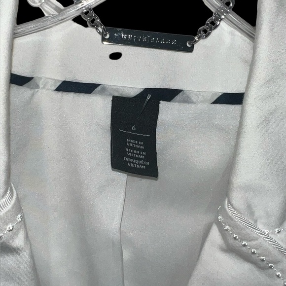White House Black Market WHBM  Woman’s  White  Blazer/Jacket Size 6 - Picture 3 of 8